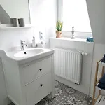 Zur Brandung Бюзум