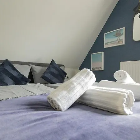 Konukevi Zur Brandung 4*