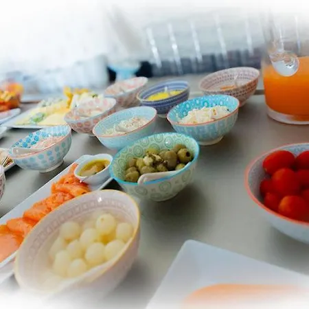 Πανσιόν Zur Brandung 4*