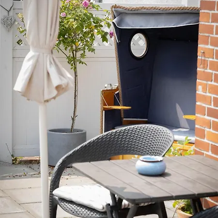 Zur Brandung Konukevi Büsum