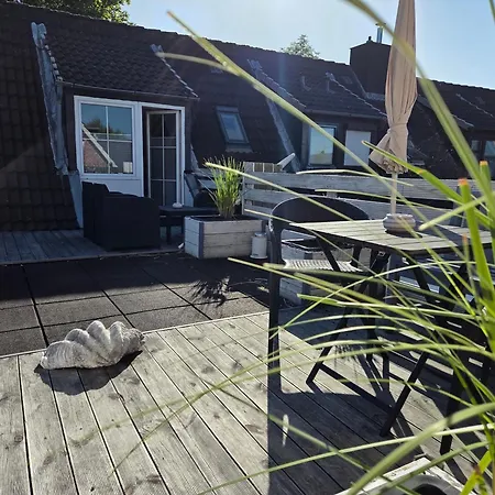 Zur Brandung Konukevi Büsum