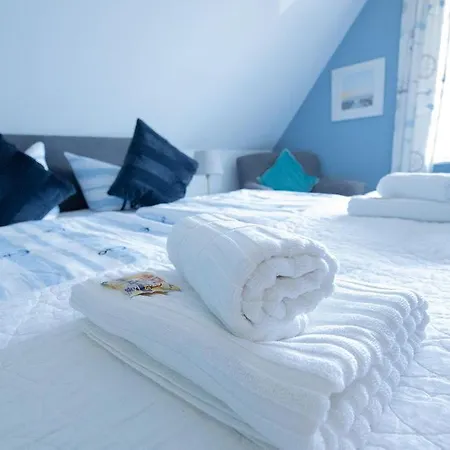 Zur Brandung Πανσιόν 4*