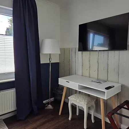 Zur Brandung Konukevi 4*