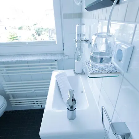 Zur Brandung Konukevi Büsum