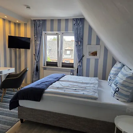 Konukevi Zur Brandung 4*