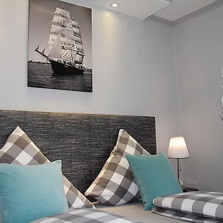 Guest house Zur Brandung 3*